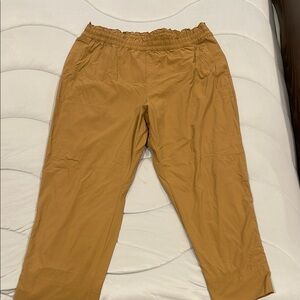 Columbia Women's Tan Pants